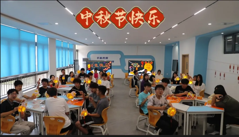 https://www.cqzhxy.cn/SITE_ATTACHE/www_cqzhxy_cn/2024-09-19/upload/image/20240919/1726705695329004522.png