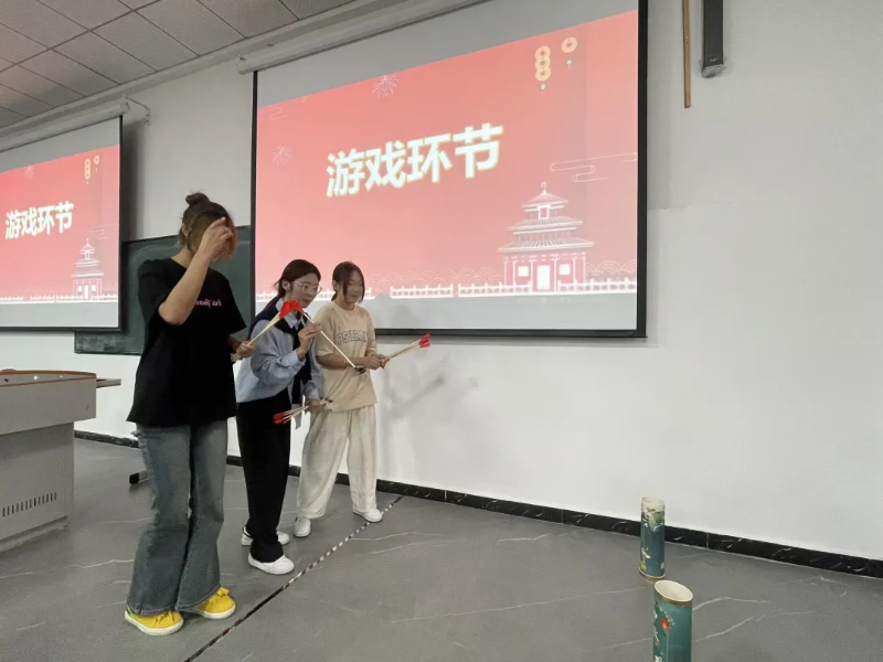https://www.cqzhxy.cn/SITE_ATTACHE/www_cqzhxy_cn/2024-09-19/upload/image/20240919/1726705746164050564.png