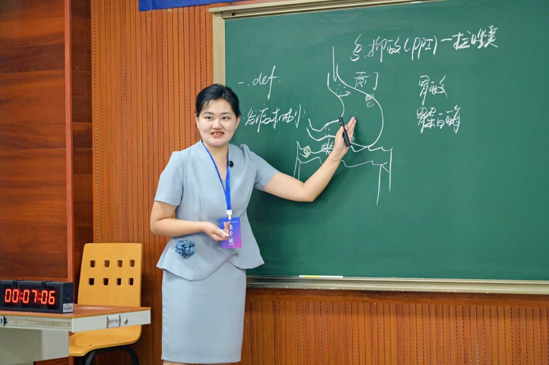 https://www.cqzhxy.cn/SITE_ATTACHE/www_cqzhxy_cn/2024-07-05/upload/image/20240705/1720175448723085161.png
