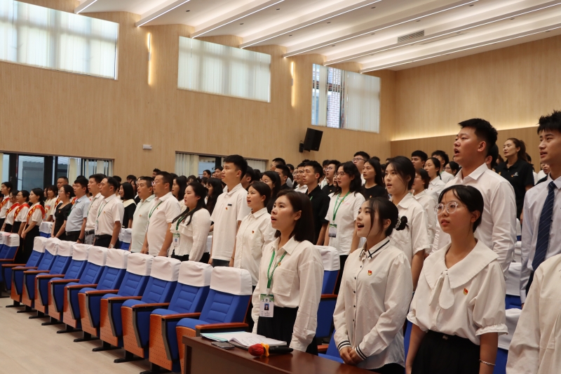 https://www.cqzhxy.cn/SITE_ATTACHE/www_cqzhxy_cn/2024-07-02/upload/image/20240702/1719910442981057519.jpg