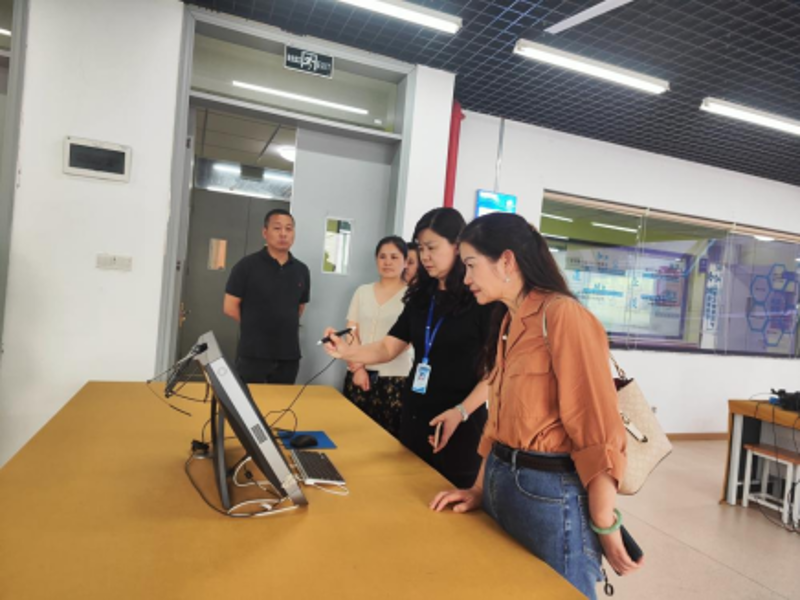 https://www.cqzhxy.cn/SITE_ATTACHE/www_cqzhxy_cn/2024-05-13/upload/image/20240513/1715570173707057892.png