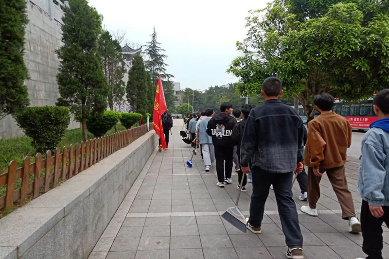 ˵: https://zngcx.cqzhxy.cn/SITE_ATTACHE/zngcx_cqzhxy_cn/2023-04-06/upload/image/20230406/1680783679208069026.jpg