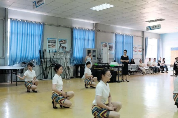 ˵: https://www.cqzhxy.cn/SITE_ATTACHE/www_cqzhxy_cn/2025-05-26/upload/image/20250526/1748249091798045811.jpg