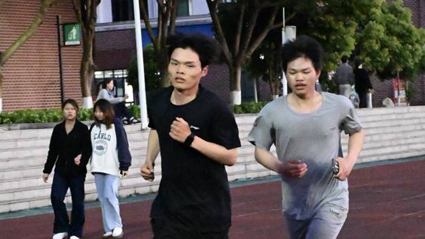 FF304B4AEF804BA875E0DFA8B4DF06EB(20260401-224940)